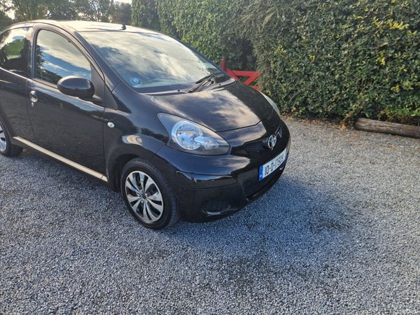 Toyota Aygo Hatchback, Petrol, 2010, Black