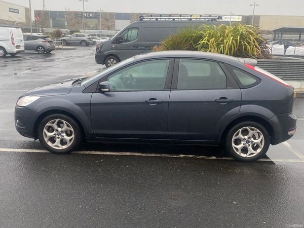 Ford Focus Hatchback, Diesel, 2009, Grey