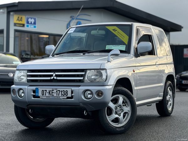 Mitsubishi Pajero Estate, Petrol, 2007, Silver