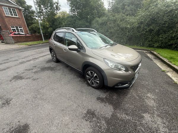 Peugeot 2008 Estate, Petrol, 2017, Grey