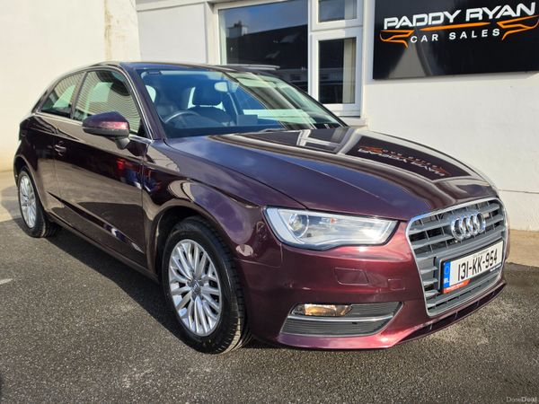 Audi A3 Hatchback, Diesel, 2013, Red