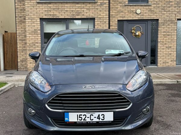 Ford Fiesta Hatchback, Petrol, 2015, Blue