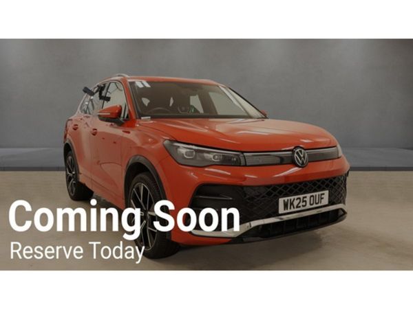 Volkswagen Tiguan SUV, Petrol Plug-in Hybrid, 2025, Red