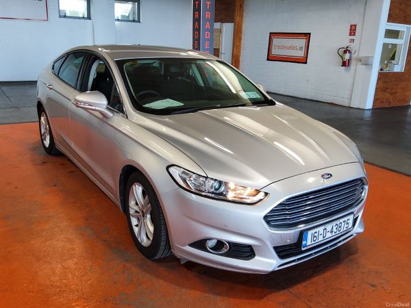 Ford Mondeo Hatchback, Diesel, 2016, Silver