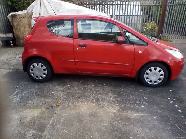 Mitsubishi Colt Hatchback, Petrol, 2007, Red