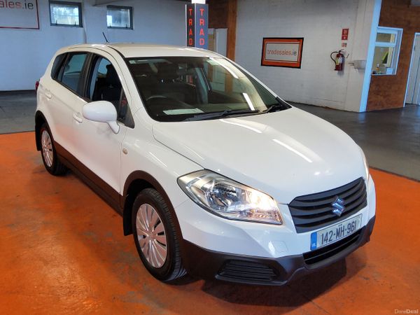 Suzuki SX4 S-Cross Hatchback, Petrol, 2014, White