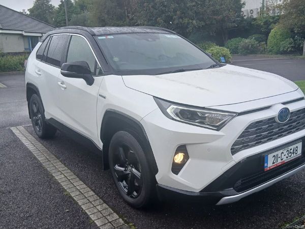 Toyota RAV4 SUV, Petrol Hybrid, 2021, White