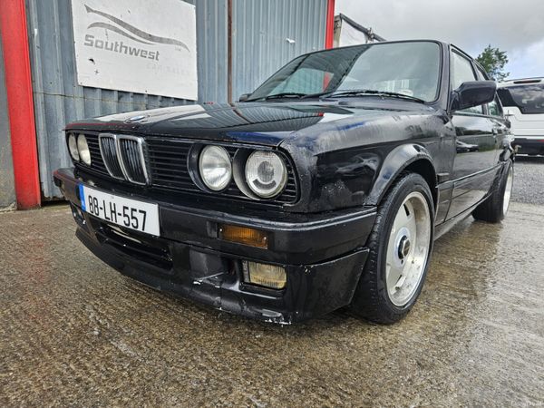 BMW 3-Series Saloon, Petrol, 1988, Black