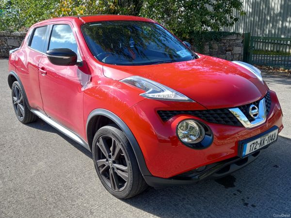 Nissan Juke SUV, Diesel, 2017, Red