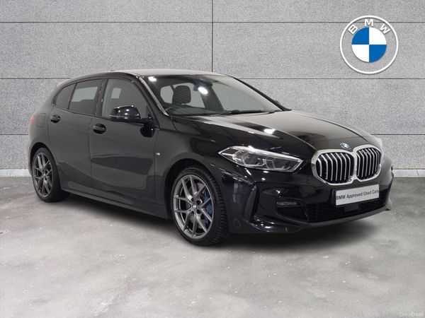 BMW 1-Series Hatchback, Diesel, 2021, Black