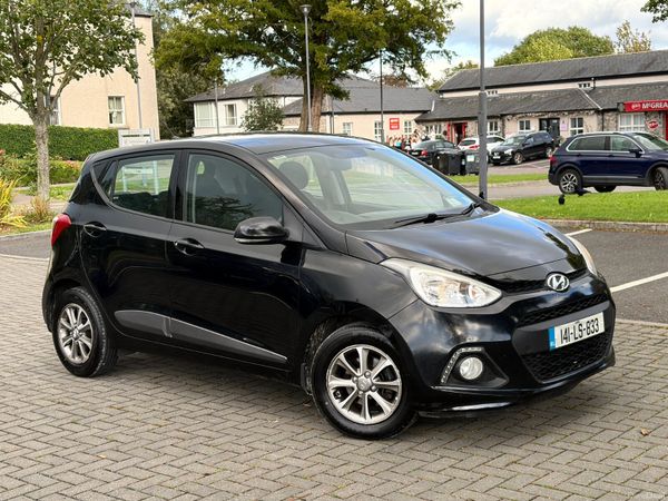Hyundai i10 Hatchback, Petrol, 2014, Black