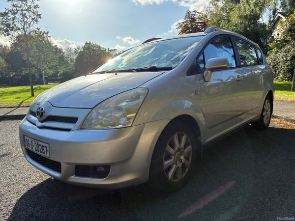 Toyota Verso MPV, Petrol, 2006, Silver