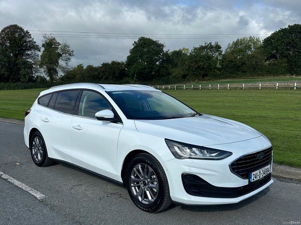 Ford Focus Estate, Petrol, 2024, White