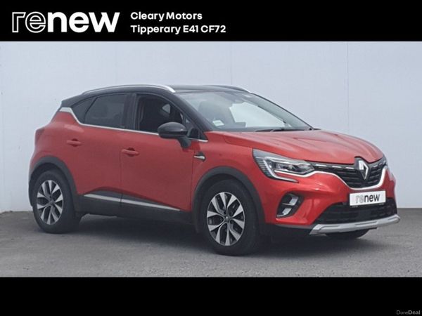 Renault Captur Hatchback, Petrol Plug-in Hybrid, 2021, Red