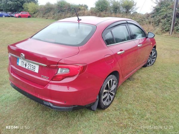 Fiat Tipo Saloon, Diesel, 2017, Red