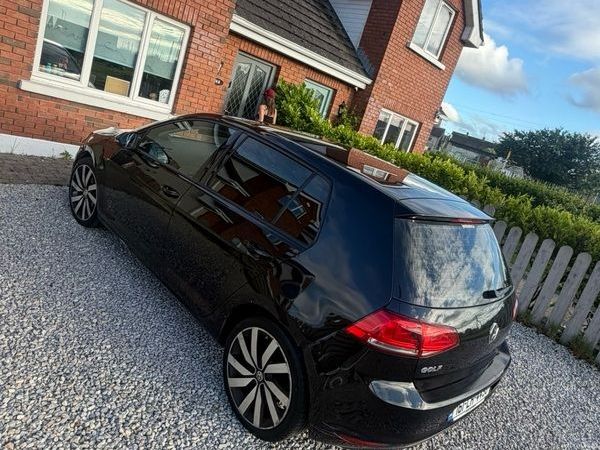 Volkswagen Golf Hatchback, Petrol, 2016, Black