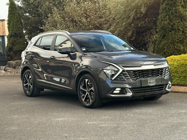 Kia Sportage SUV, Petrol Hybrid, 2022, Grey