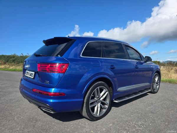 Audi Q7 SUV, Diesel, 2017, Blue