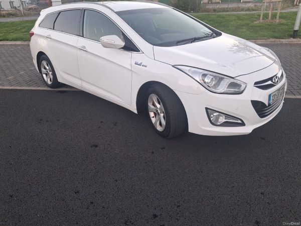 Hyundai i40 Estate, Diesel, 2013, White