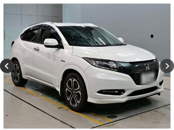 Honda Vezel SUV, Petrol Hybrid, 2017, White