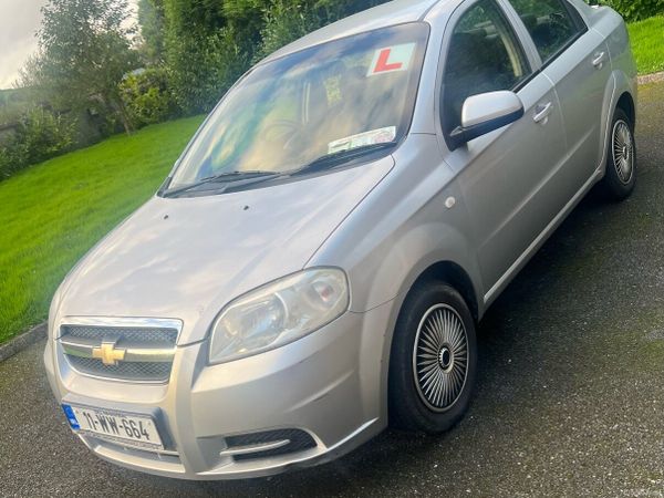 Chevrolet Aveo Saloon, Petrol, 2011, Silver