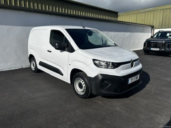 Citroen Berlingo MPV, Diesel, 2025, White