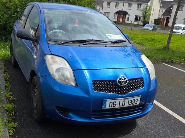 Toyota Yaris Hatchback, Petrol, 2006, Blue