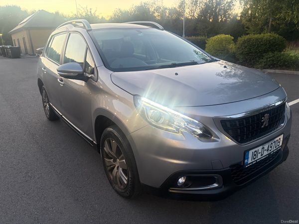 Peugeot 2008 Hatchback, Petrol, 2018, Grey