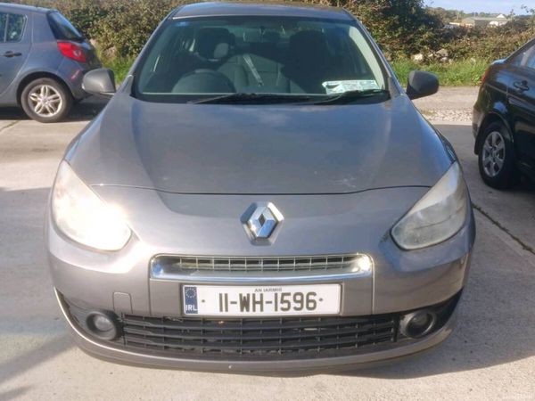 Renault Fluence Saloon, Diesel, 2011, Grey