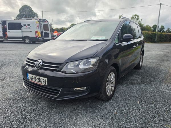 Volkswagen Sharan MPV, Petrol, 2014, Black