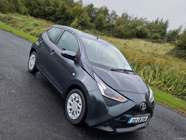 Toyota Aygo Hatchback, Petrol, 2021, Grey