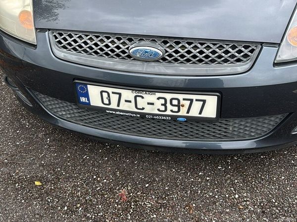Ford Fiesta Hatchback, Petrol, 2007, Silver