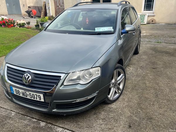 Volkswagen Passat Estate, Diesel, 2008, Green