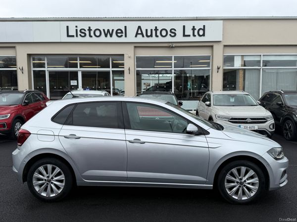 Volkswagen Polo Hatchback, Petrol, 2022, Silver