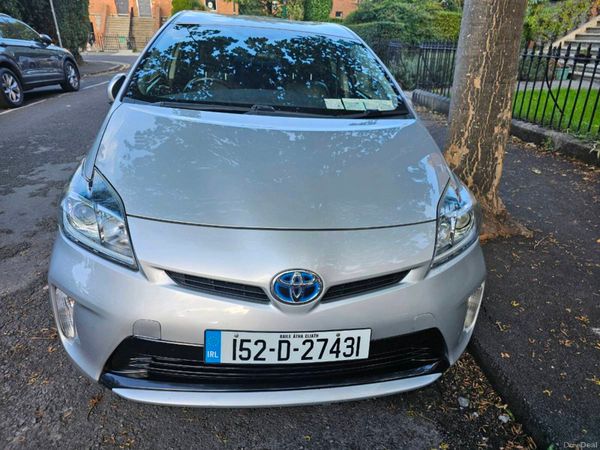 Toyota Prius Hatchback, Petrol Hybrid, 2015, Silver