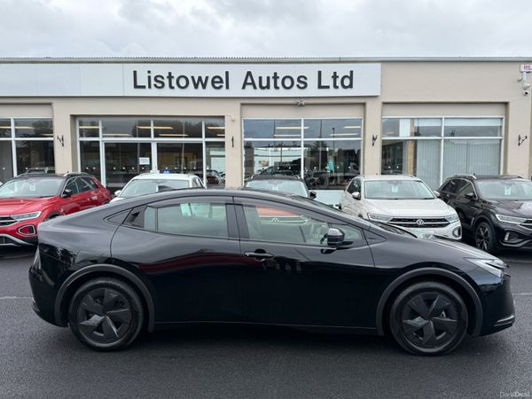 Toyota Prius Saloon, Petrol Hybrid, 2024, Black