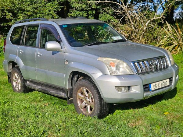 Toyota Land Cruiser SUV, Diesel, 2005, Silver