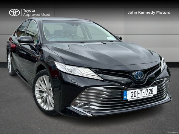 Toyota Camry Saloon, Petrol Hybrid, 2020, Black