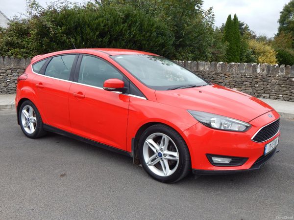 Ford Focus Hatchback, Diesel, 2017, Red