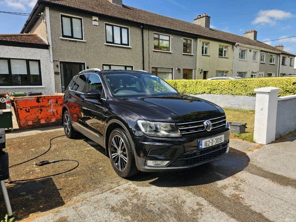 Volkswagen Tiguan SUV, Diesel, 2016, Black