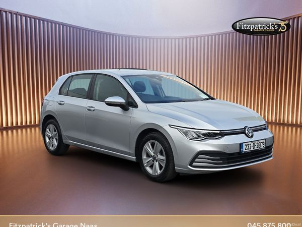 Volkswagen Golf Estate, Petrol, 2023, Grey