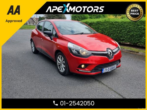 Renault Clio Hatchback, Petrol, 2017, Red