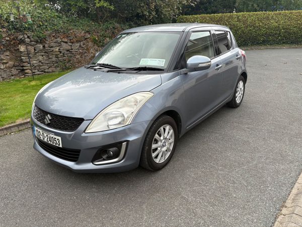 Suzuki Swift Hatchback, Petrol, 2013, Blue