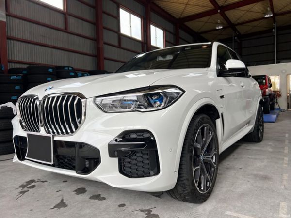 BMW X5 SUV, Petrol Hybrid, 2021, White