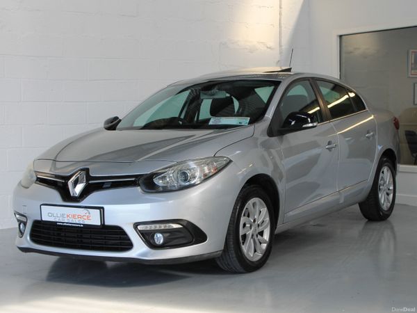 Renault Fluence Saloon, Diesel, 2015, Silver