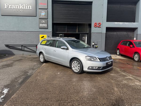 Volkswagen Passat Estate, Petrol, 2014, Silver