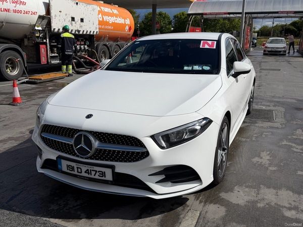 Mercedes-Benz A-Class Estate/Jeep, Petrol, 2019, White