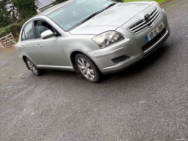 Toyota Avensis Saloon, Petrol, 2008, Silver