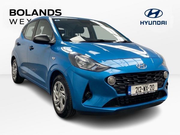 Hyundai i10 Hatchback, Petrol, 2021, Blue