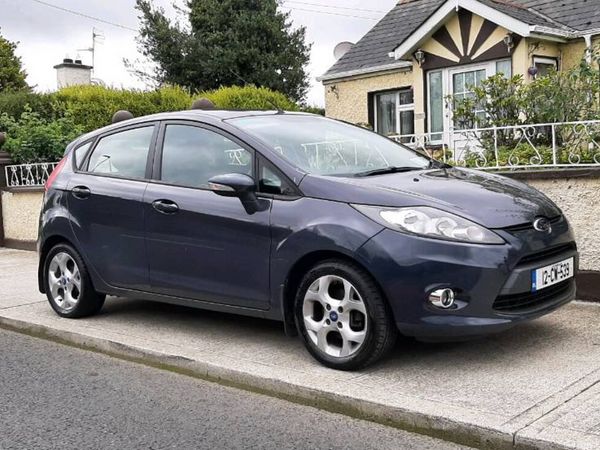 Ford Fiesta Hatchback, Petrol, 2012, Blue
